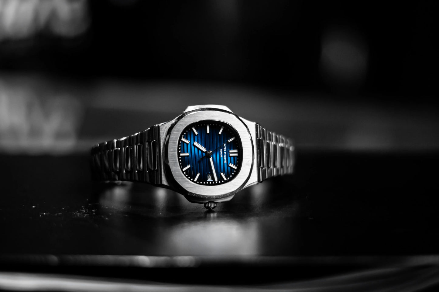 Patek Philippe | 40th Anniversary Nautilus | blue